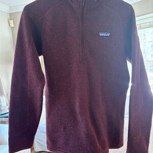 Women’s Patagonia 1/4 Zip Maroon Medium